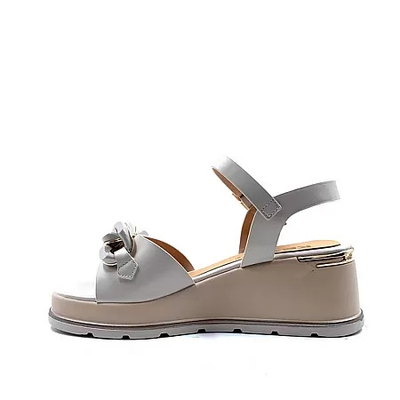 /images/uploads/1598/thumb_leather-gynaikeia-platforma-belloccio.gr-keys-k-11111-beige.webp
