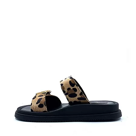/images/uploads/1697/thumb_leopar-gynaikeia-flatforms-marielafabiani-belloccio-150.webp