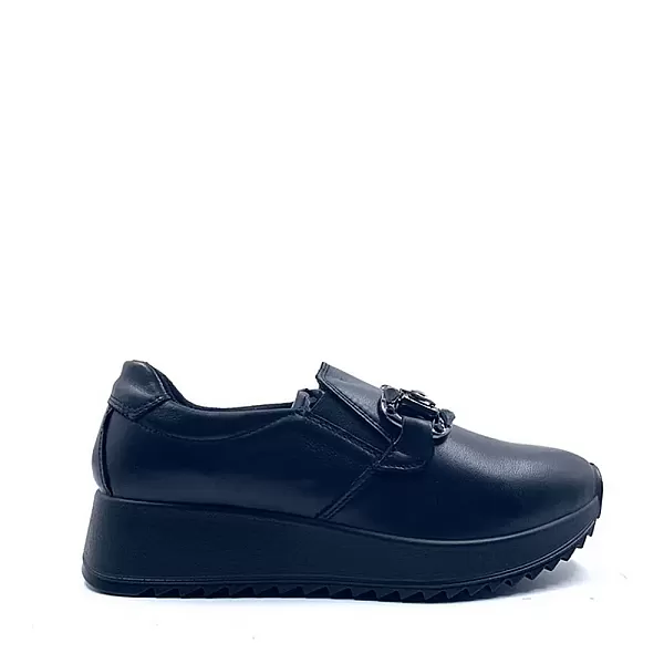 black-loafers-gynaikeia-imac-belloccio.gr-ima858200-leather.webp