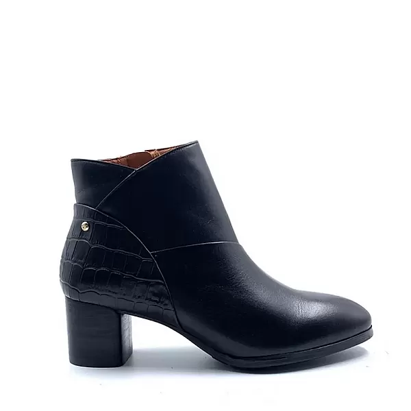 gynaikeia-mpotakia-calafatw1z-8575c1-black-pikolinos-belloccio.gr.webp