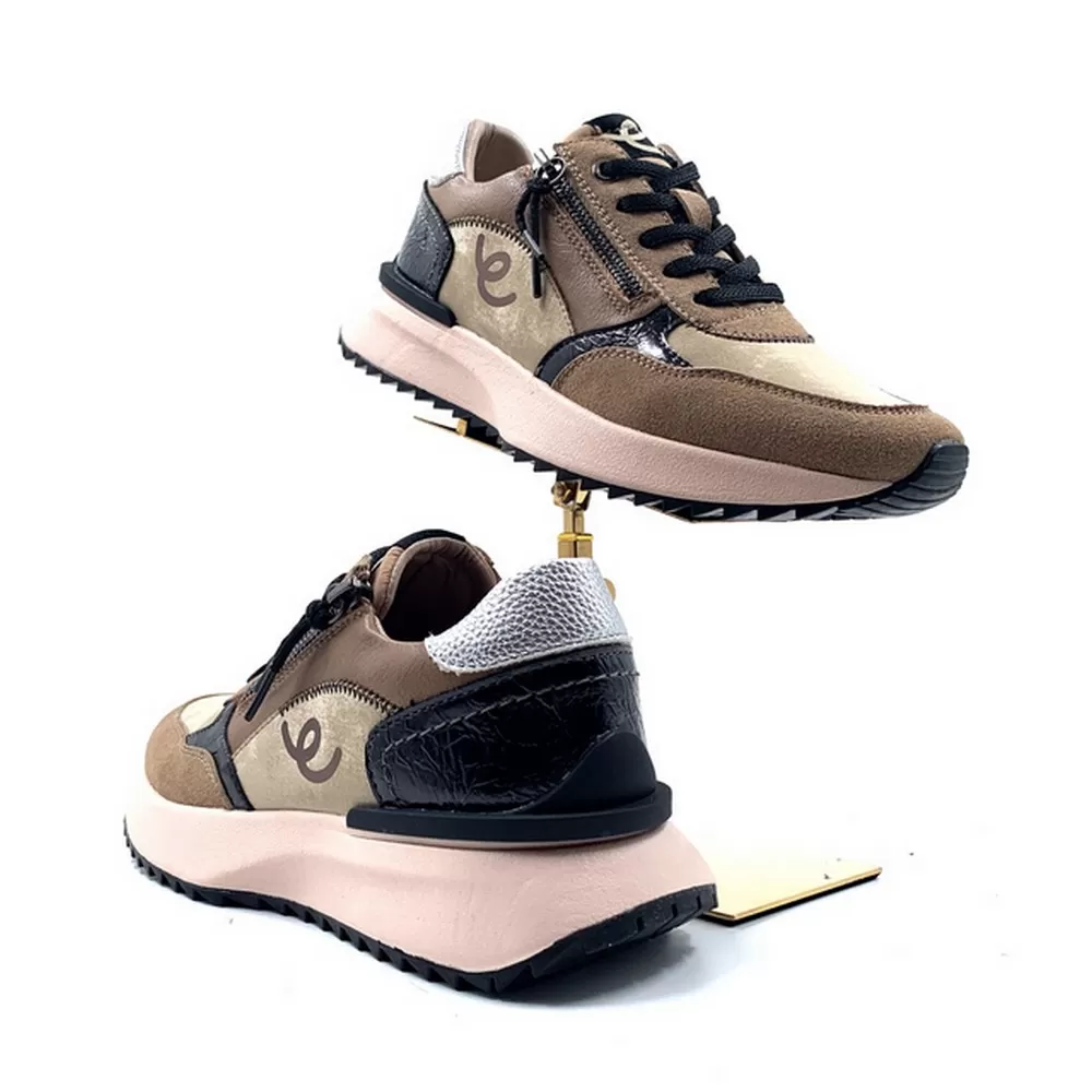 Γυναικεία Δερμάτινα Sneakers 25E825 σε Πούρο Χρωματισμό με Nude σόλα Taupe