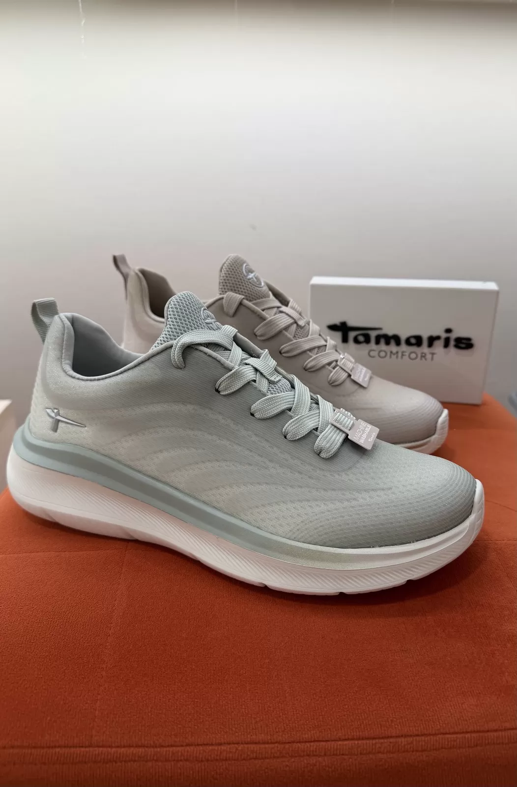 Γυναικεία Ανατομικά Sneakers 8-83710-42-701 Sage