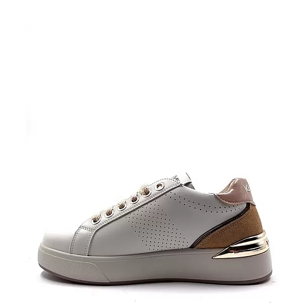 /images/uploads/1837/thumb_offwhite-gynaikeia-sneakers-keys-belloccio.gr-Κ11871.webp