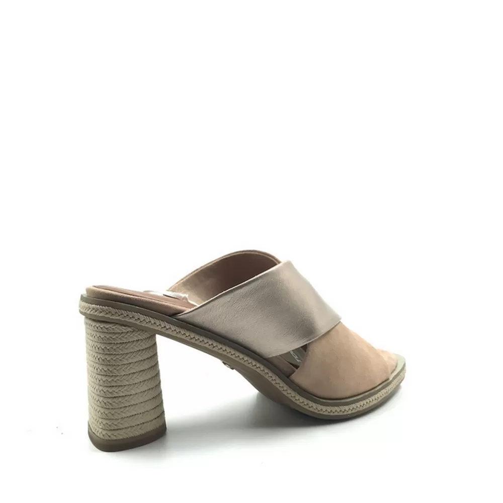 Γυναικεία Mules 1-27224-28-399 σε Χρυσό Μπεζ Χρωματισμό (SAND LT.GOLD)
